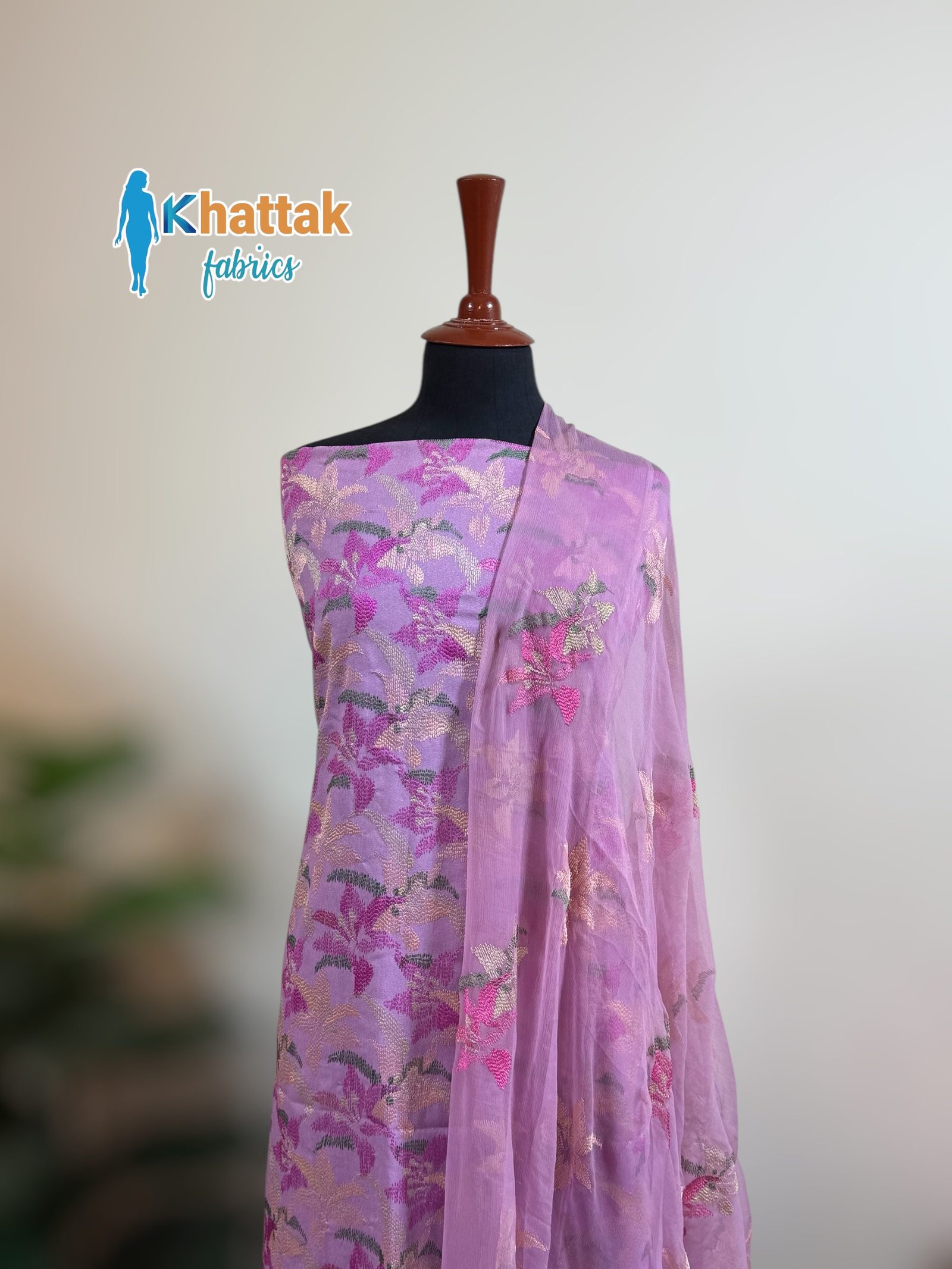 "Winter Karandi 3PC Suit KF-124 Front" "Winter Karandi 3PC purple embroidered suit with chiffon dupatta – KF-124 front display"