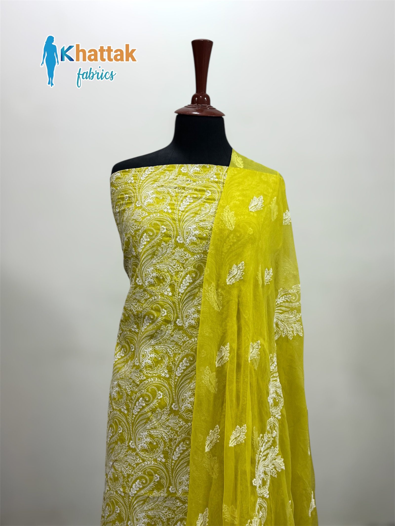 Bareeze Yellow Embroidered 3PC Lawn Suit – Floral Shirt with Chiffon Dupatta 3PC yellow embroidered lawn suit with floral shirt, matching trouser, and chiffon dupatta by Bareeze