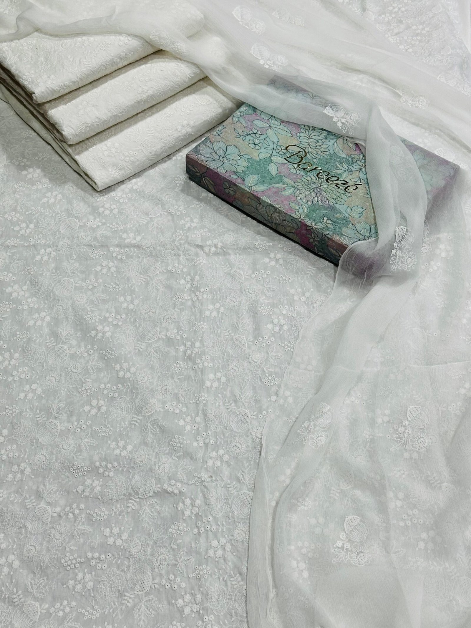 lawn 3 pc suit