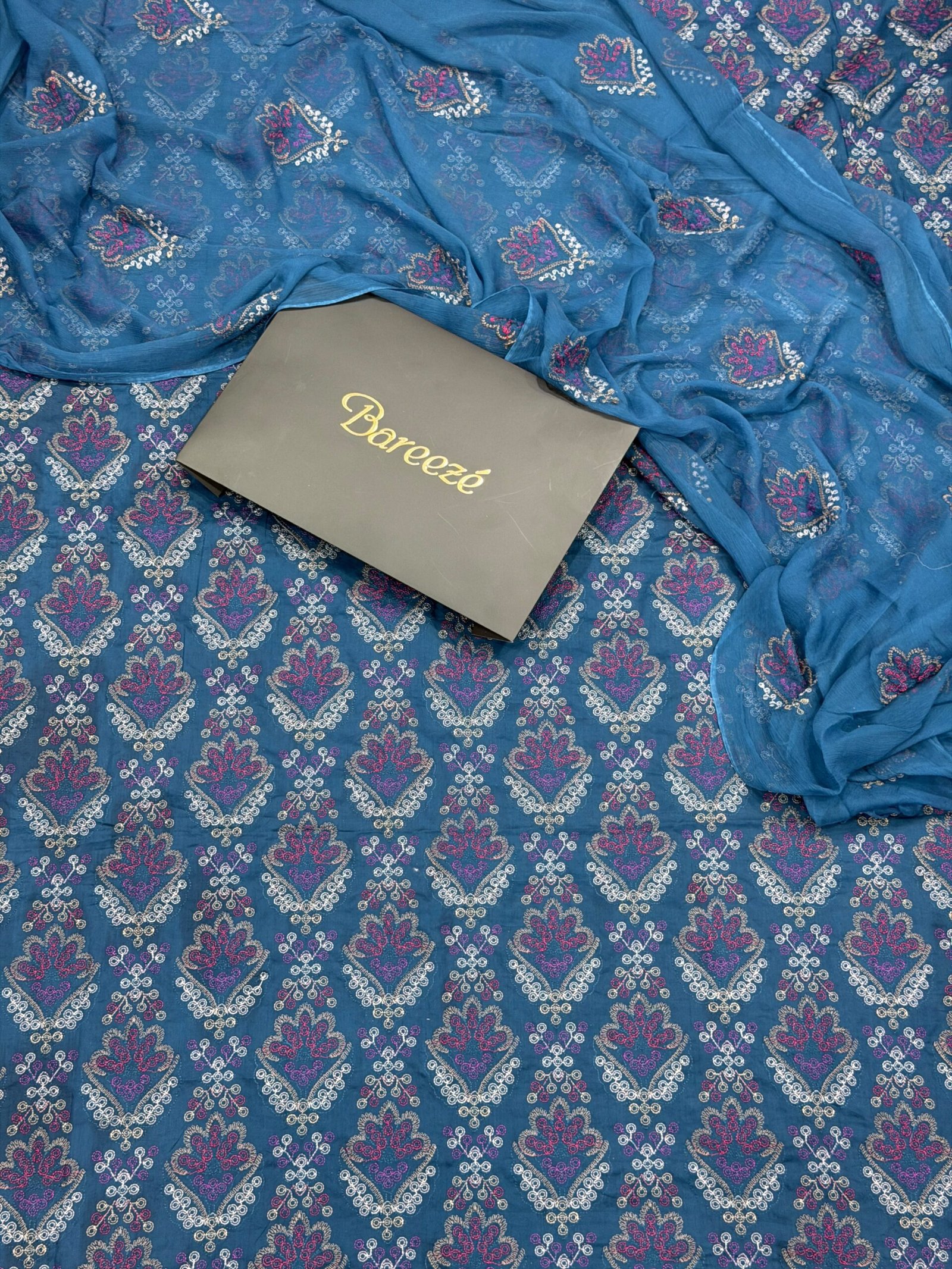 lawn 3 pc suit